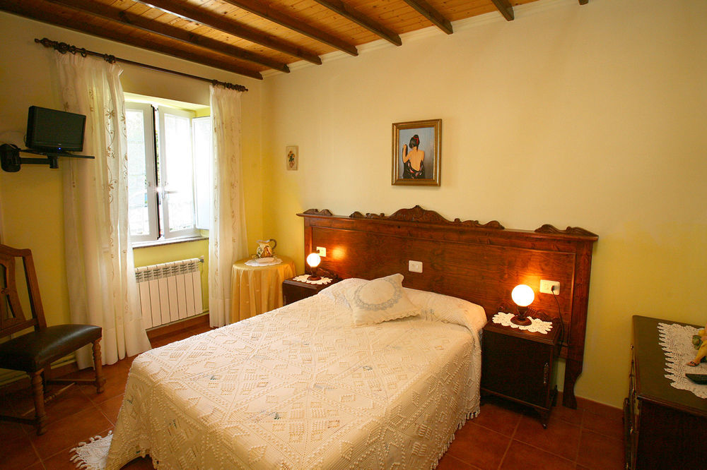 Pension Casa Elena Foro Exteriör bild